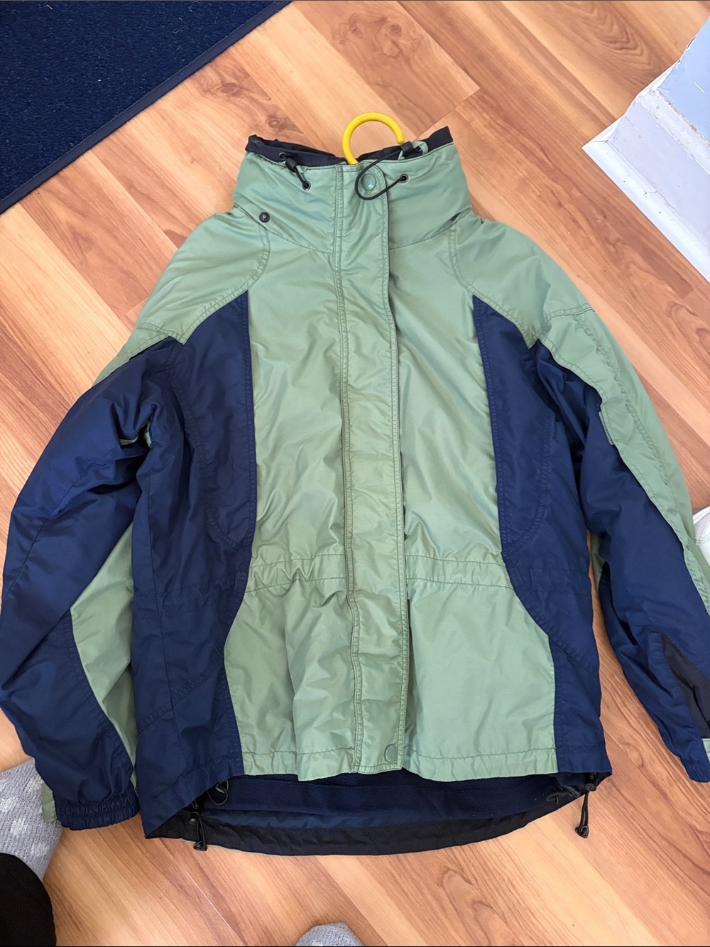 Women’s Two-Tone Sage Green & Navy ski and snow jacket  2 in 1